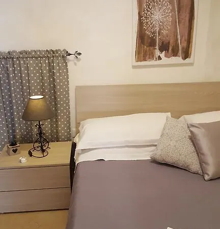 Dimora Garofalo 17 Nyaraló *